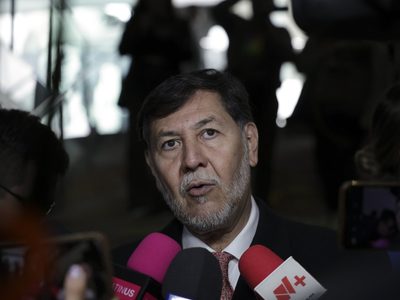 “No es tema”: Noroña evita hablar de su casa; descarta crisis en San Lázaro