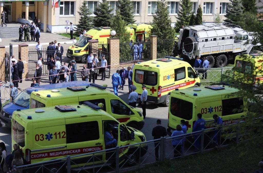 El ataque ocurrió en una escuela de Izhevsk, a 960 kilómetros al este de Moscú