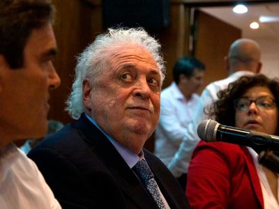 El Gobierno convocó a sus asesores para actualizar la situación epidemiológica en el AMBA