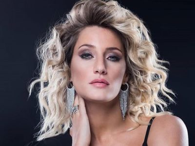 ¡Derrite a todos! Mica Viciconte aprovechó el clima para quitarse todo y presumir sus encantos