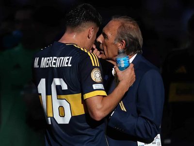 ¿Qué pasó en el vestuario?: la verdad sobre el insólito cambio de Miguel Merentiel