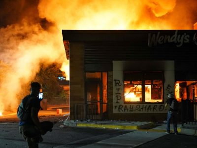 Disturbios en Atlanta por el crimen de Rayshard Brooks: 36 personas fueron detenidas