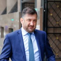 La justicia de Paraguay ordenó la prisión domiciliaria contra Edgardo Kueider