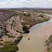 "Se están robando el agua": advierten el mal manejo del Río Chubut en Las Plumas