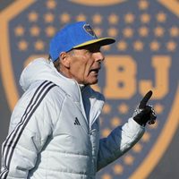La prioridad de Miguel Ángel Russo: los dos jugadores para potenciar la defensa de Boca