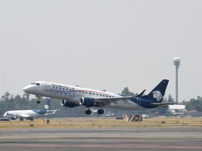 Diputados aprueban iniciativa presidencial en materia de aviación civil