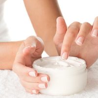 Con 2 ingredientes fáciles de conseguir, prepará esta loción hidratante y refrescante para tu piel en verano