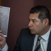Armenta no quita el dedo del renglón: impugna ratificación de Barbosa ante el TEPJF