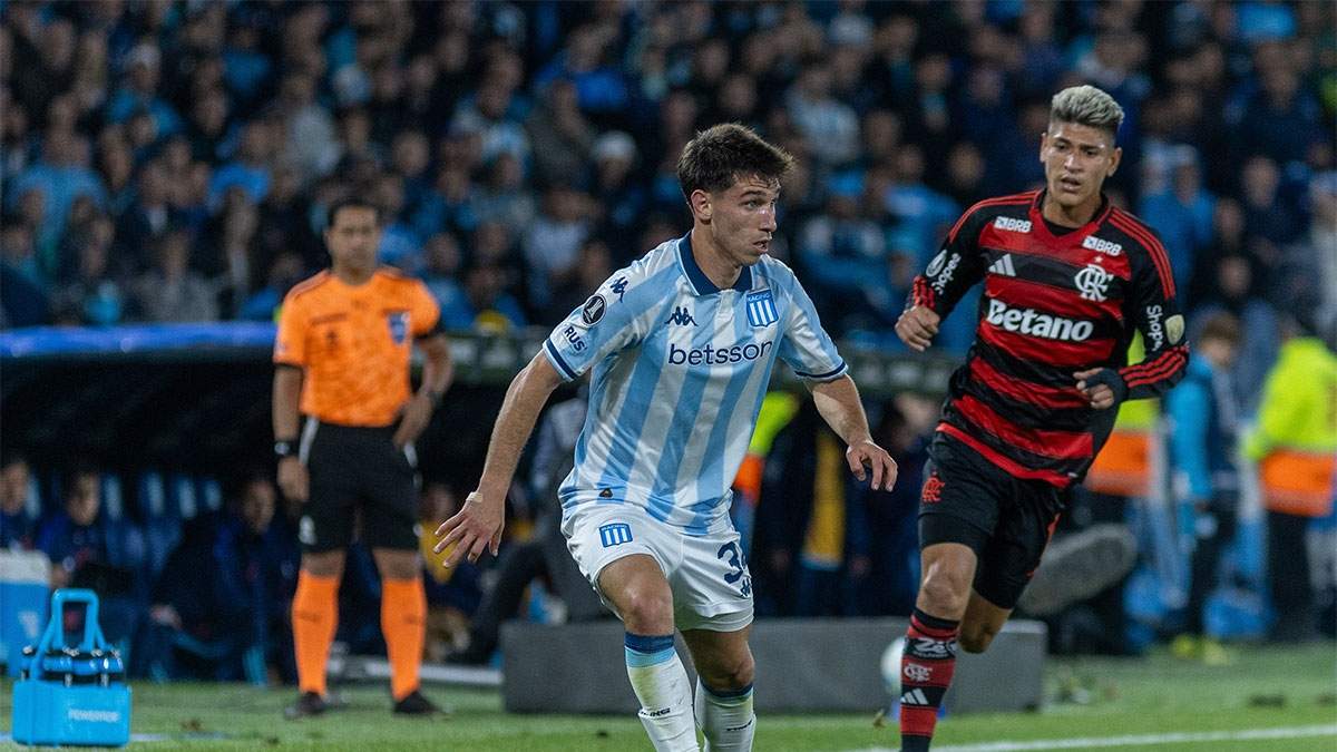 Agustín Almendra. Racing no pudo con sus nervios.