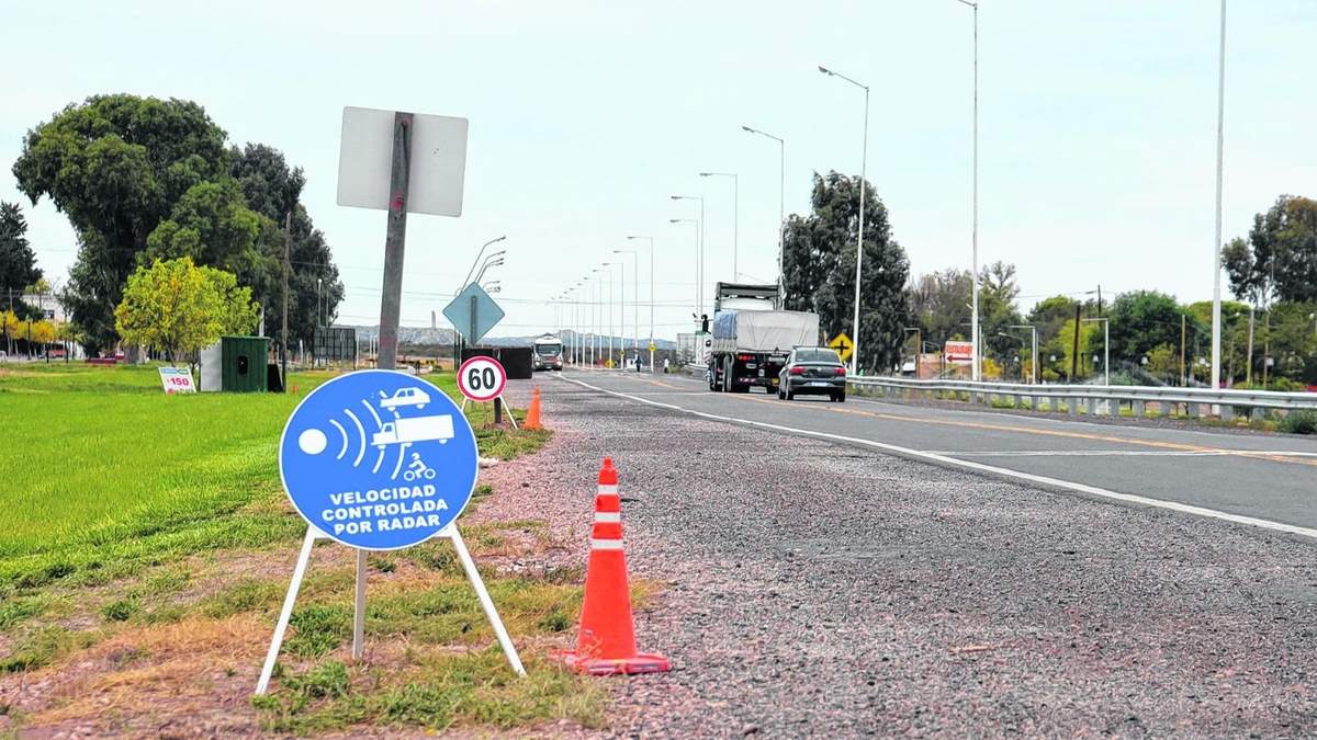 Radares de velocidad.