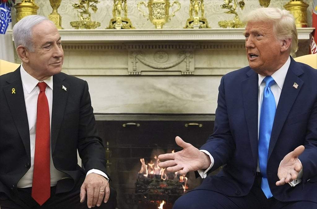 Reunión de Benjamin Netanyahu y Donald Trump en el despacho oval de la Casa Blanca