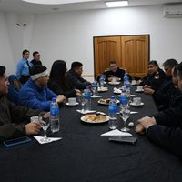 Policías heridos en Cutral Co fueron recibidos por la jefatura