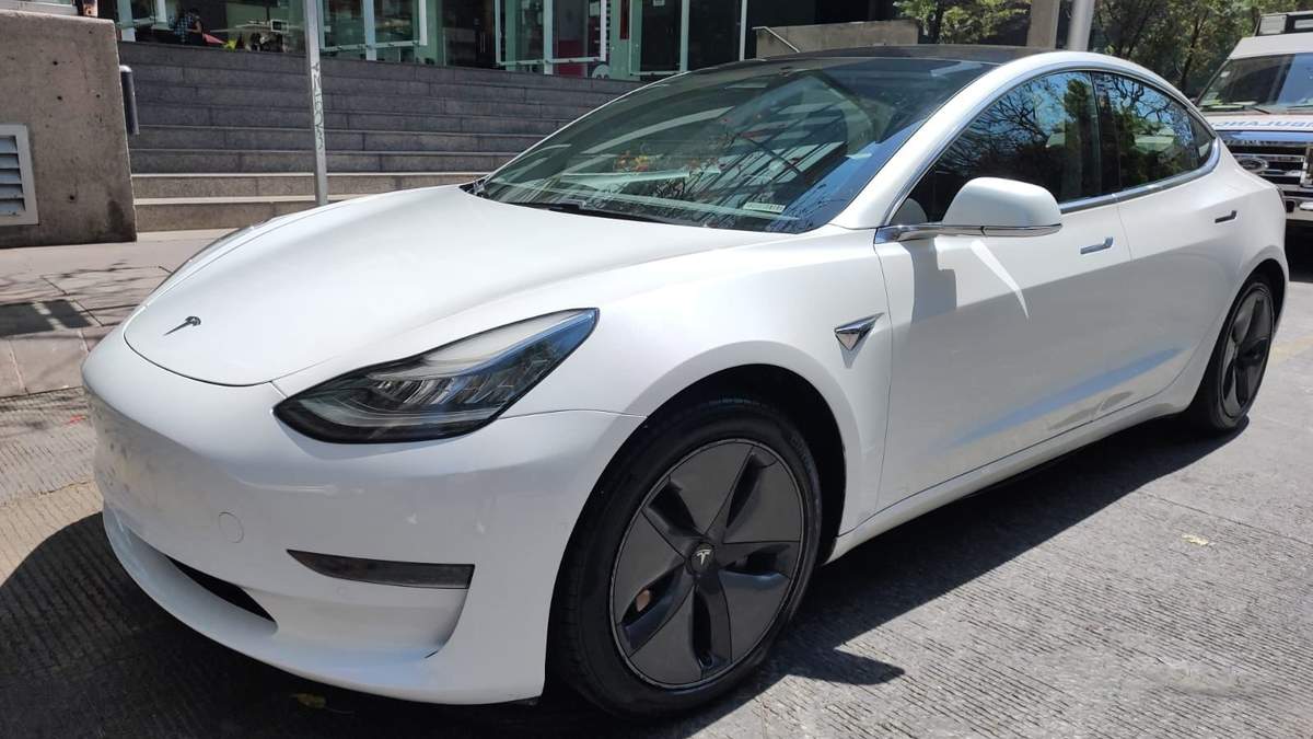 Uno de los autos de Tesla en venta
