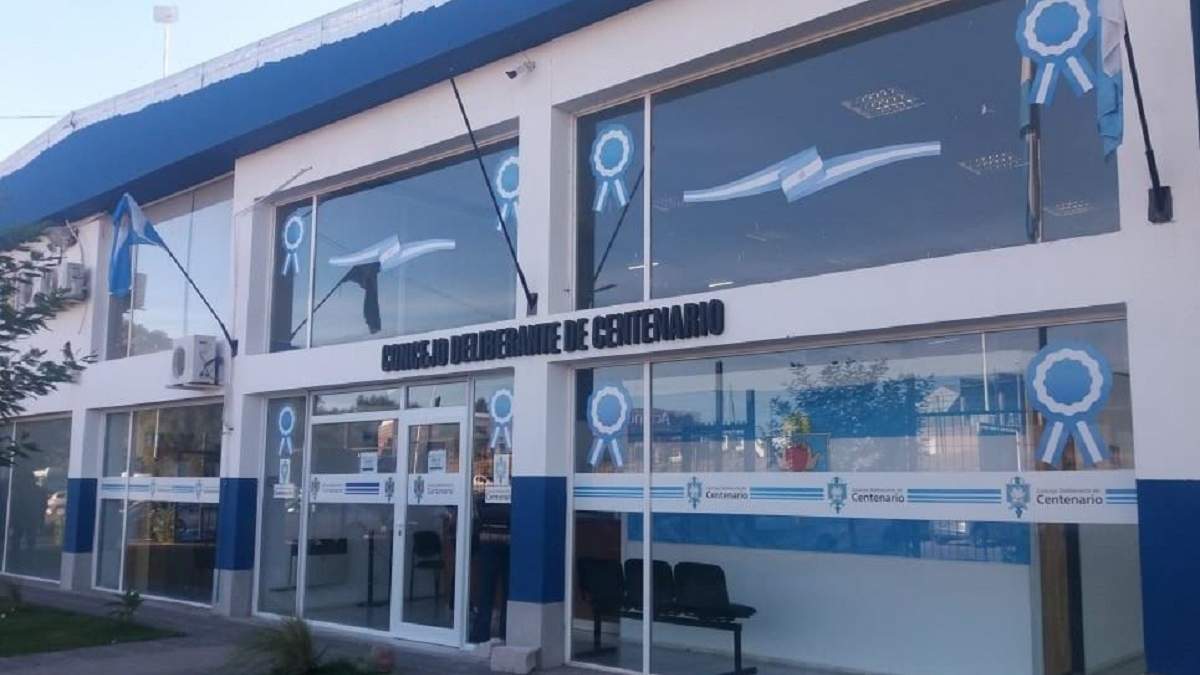 El Deliberante de Centenario deberá abandonar el edificio el 31 de diciembre. Fuente: (Centenario Digital)
