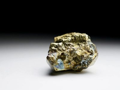La poderosa piedra energética que activa el dinero: dónde llevarla para atraer la fortuna y el éxito