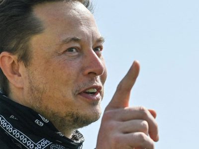 Elon Musk estaría a un paso de comprar Twitter: las acciones de la red social se dispararon