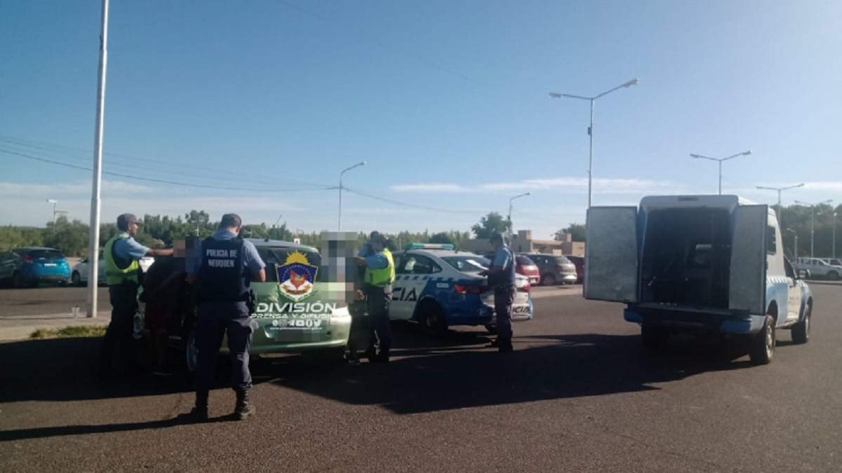 Demorados por intentar robar a una camioneta. Fuente: (Policía de Neuquén)
