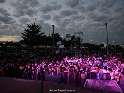 ¡Se viene la Fiesta del Mar y el Acampante!: Conocé los artistas que actuarán en Viedma