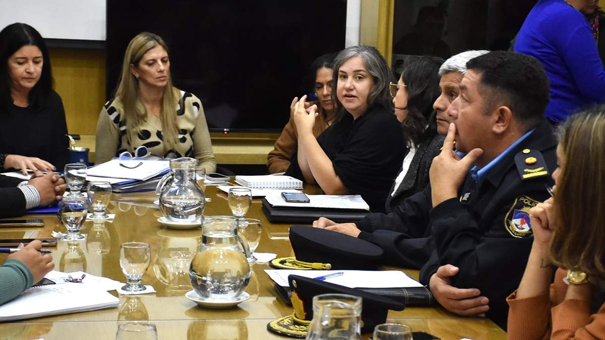 Segunda Mesa Interinstitucional para el abordaje de la emergencia penitenciaria. Fuente: (Neuquén Informa)