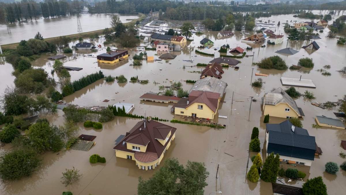 Casas y negocios tras varios días de inundaciones en el centro de Europa