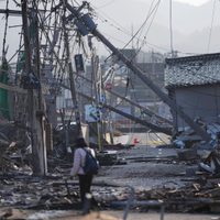 Aumentan a 126 los fallecidos por el terremoto de magnitud 7.6 en Japón