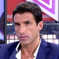 Hugo Sierra se puso la situación al hombro y colaboró con Adara Molinero en su operación