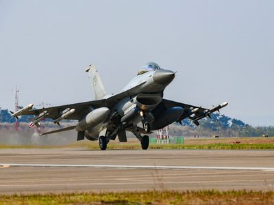 La presencia de aviones rusos y chinos cerca del espacio aéreo surcoreano hace saltar las alarmas