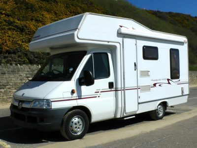 Buscan habilitar playas de estacionamiento para motorhomes en Villa La Angostura