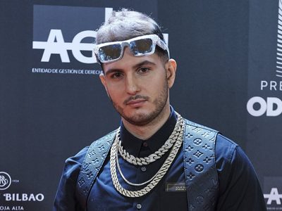 El increíble gesto de Omar Montes con sus vecinos del barrio: “Todo lo pago yo”