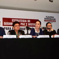 Con la 'anuencia” de AMLO, Sheinbaum presenta a Ernestina Godoy como próxima procuradora