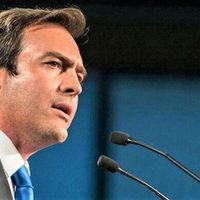 Martín Soria apuntó contra Juntos Somos Río Negro, pero hizo un guiño a Arabela Carreras