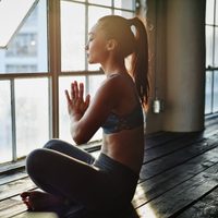 La rutina de ejercicios japonesa súper efectiva para adelgazar que tenés que hacer antes de dormir