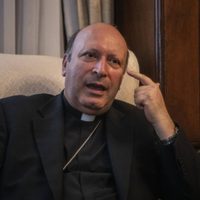 Dudas en torno al retiro del nuncio Franco Coppola