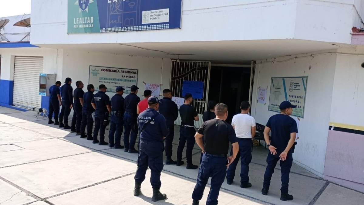 Protesta de uniformados en La Piedad