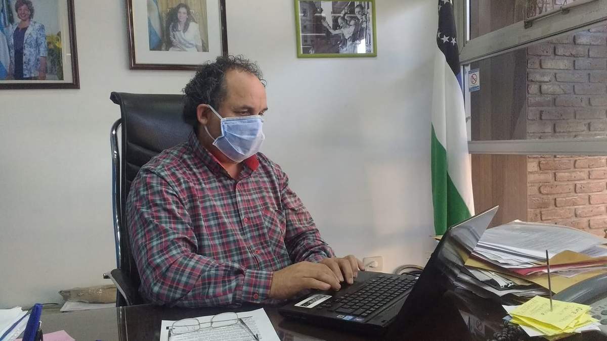 Sergio Hernández, intendente de Lamarque. Fuente: (Twitter)