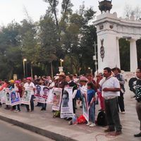 "Ayotzinapa sí fue crimen de Estado": familiares de los 43 normalistas a 62 meses de su desaparición