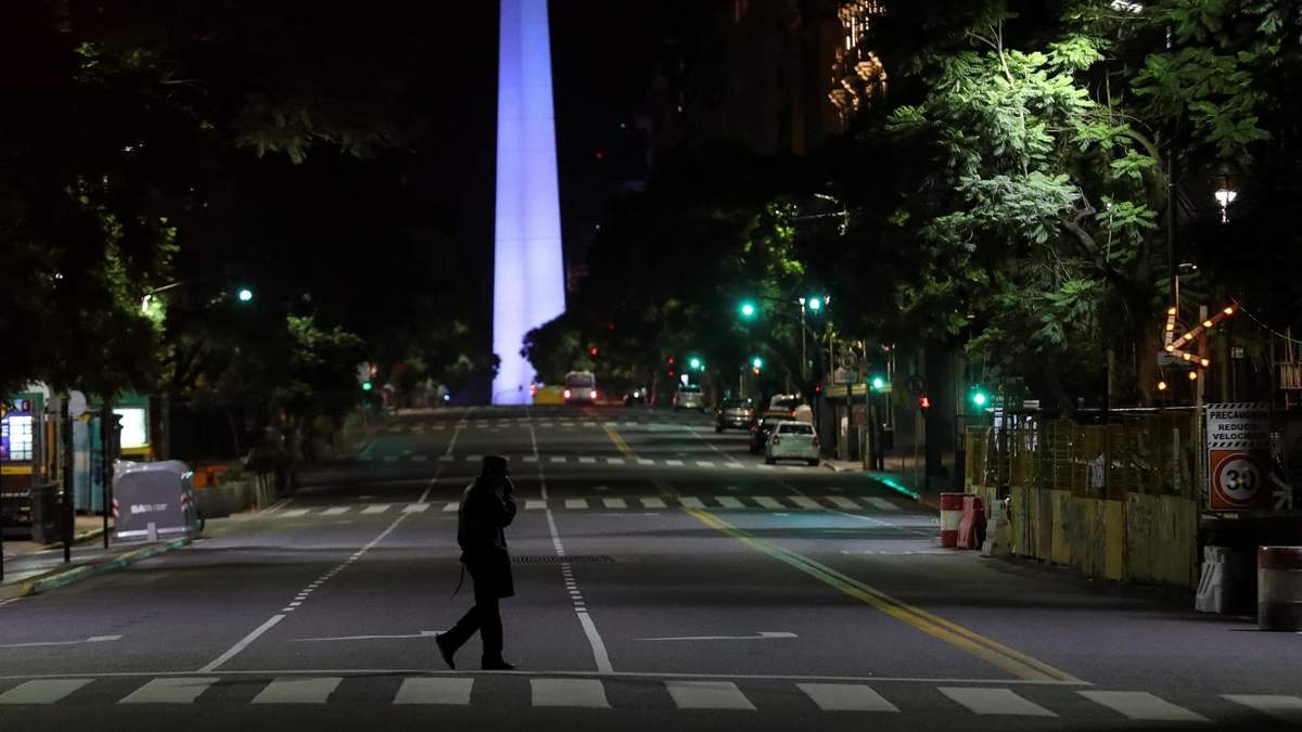 Cuarentena nocturna. Fuente: (Twitter)