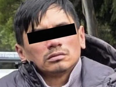 Engañan en la Roma a conductor con supuesta llanta dañada para extorsionarlo