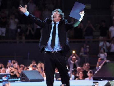 En medio del escándalo del ANDIS, Milei retoma la campaña
