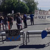 La comunidad de la Escuela 59 se sumó al reclamo por la falta de agua en el Barrio Vista Hermosa