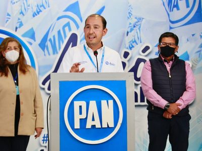 En Jalisco, Cortés critica "acuerdos" para diputaciones federales y locales