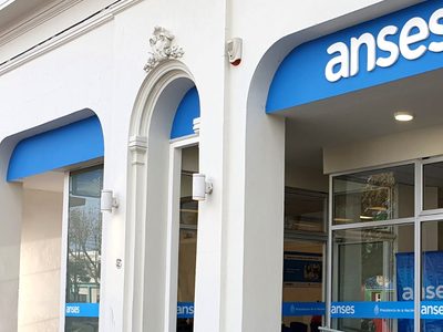 ¿Peligra el bono de la ANSES? No pagarían los 10 mil pesos en mayo