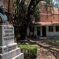 Se consuman despidos en el Lombardo Toledano