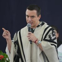 Noboa provoca burlas por “sancionar” a Colombia con aranceles; lo llaman “Trumpito”