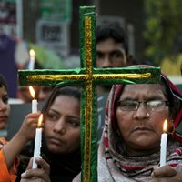 Detienen a más de 5 mil sospechosos tras atentado en Pakistán