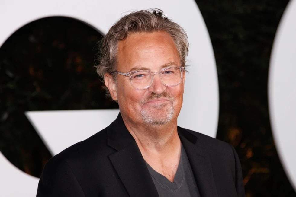 Un médico que ayudó a vender ketamina al actor Matthew Perry recibe menos de un año de arresto domiciliario