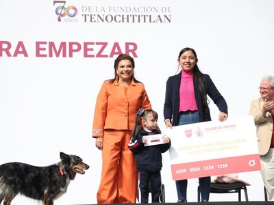 Entregan 40 mil apoyos del programa Mi Beca para Empezar en la CDMX