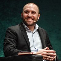 "El modelo económico de su gobierno se reveló un fracaso": Martín Guzmán le contestó a Macri