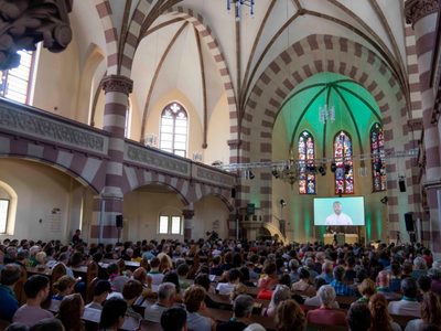 Misa creada con la inteligencia artificial de ChatGPT despierta gran interés en Alemania