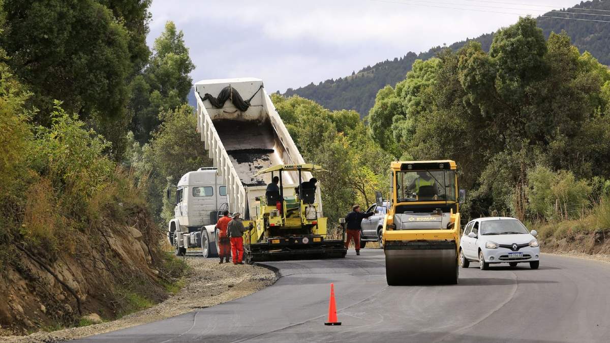 Trabajos en San Martín de los Andes. Fuente: (Twitter)